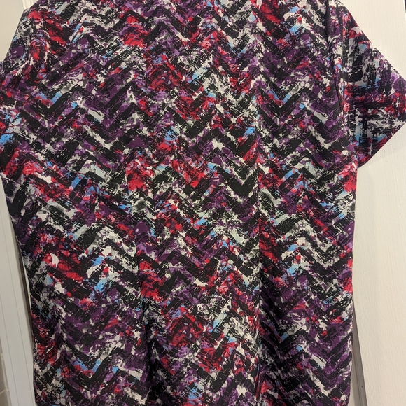 Strictly Scrub brand Scrub top - Picture 5 of 5